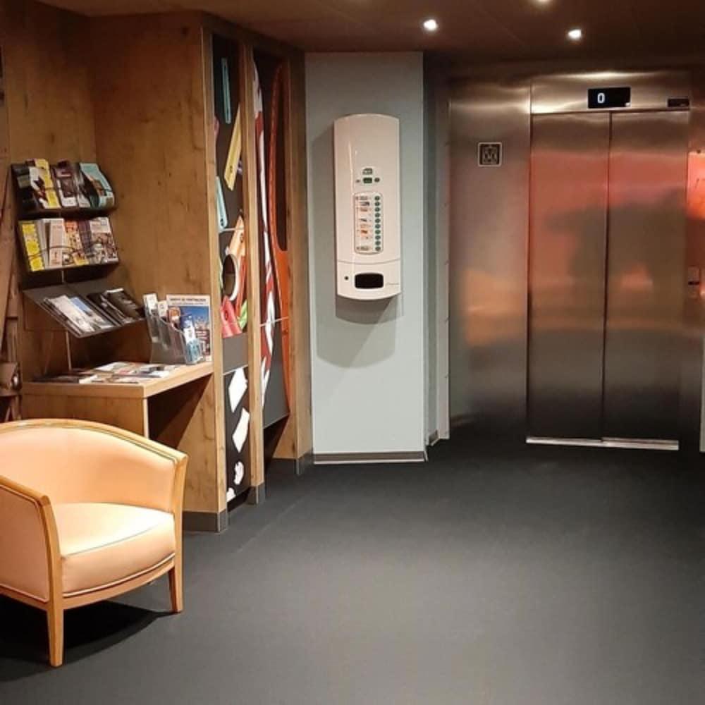 Ibis 3* Arles