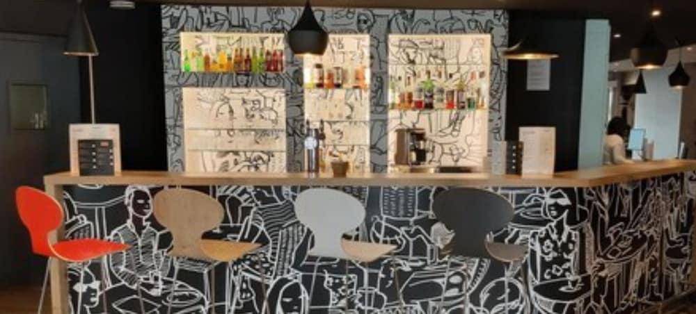 Ibis Arles